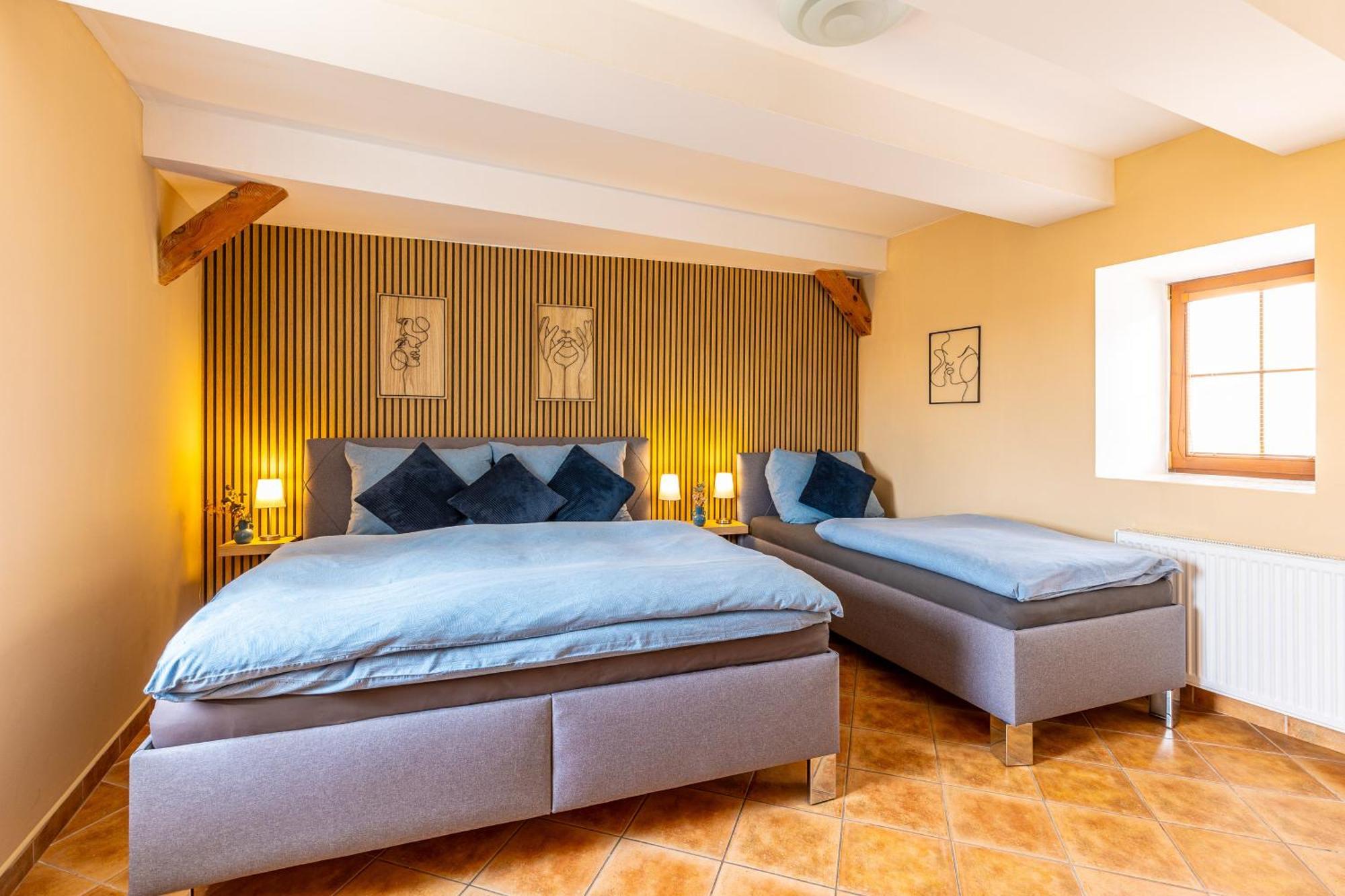 Apartmany V Centru Česká Lípa Bagian luar foto